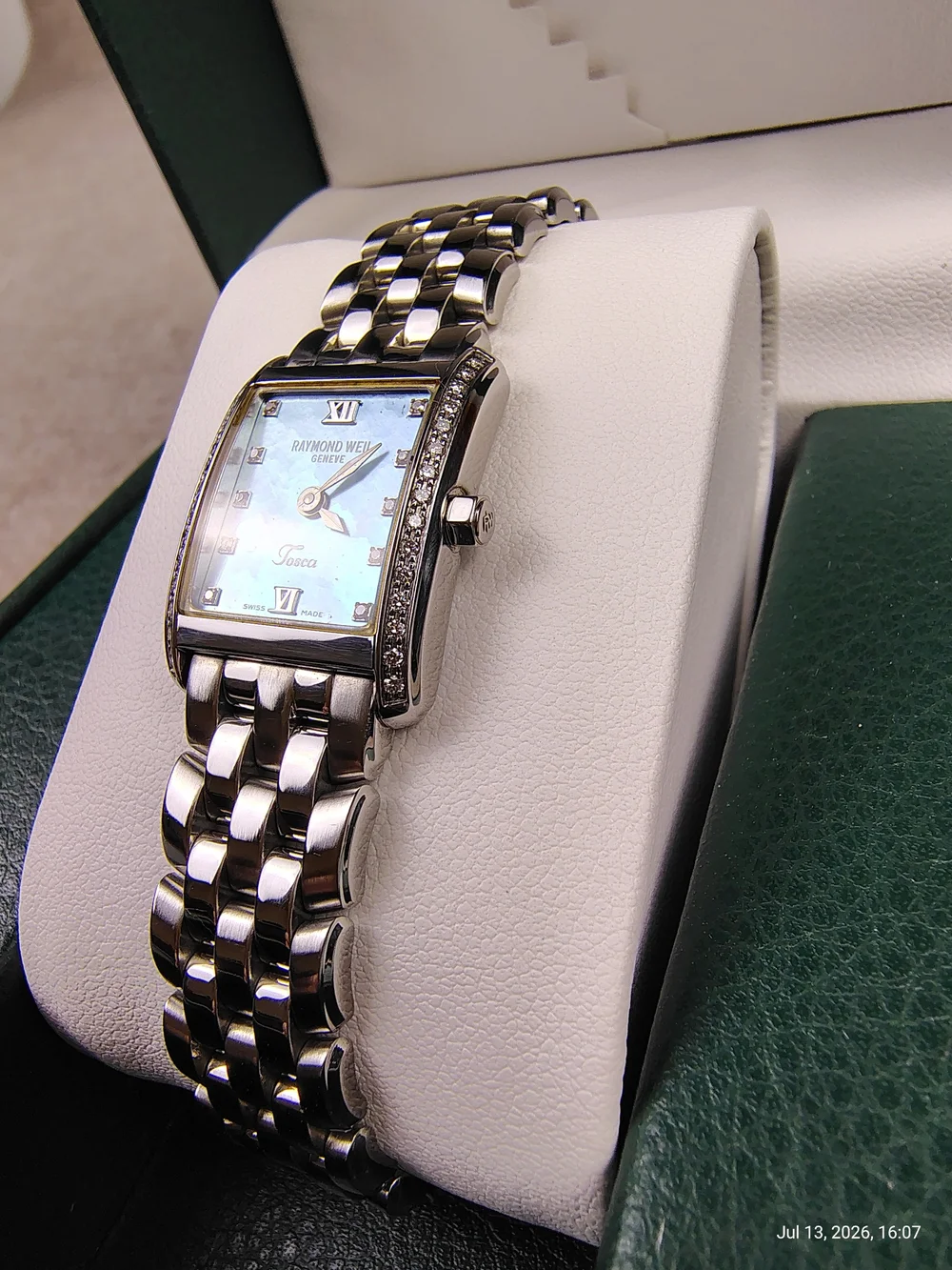 Women's RARE Raymond Weil Tosca Mother Of Pearl 5874 Blue Diamond Watch